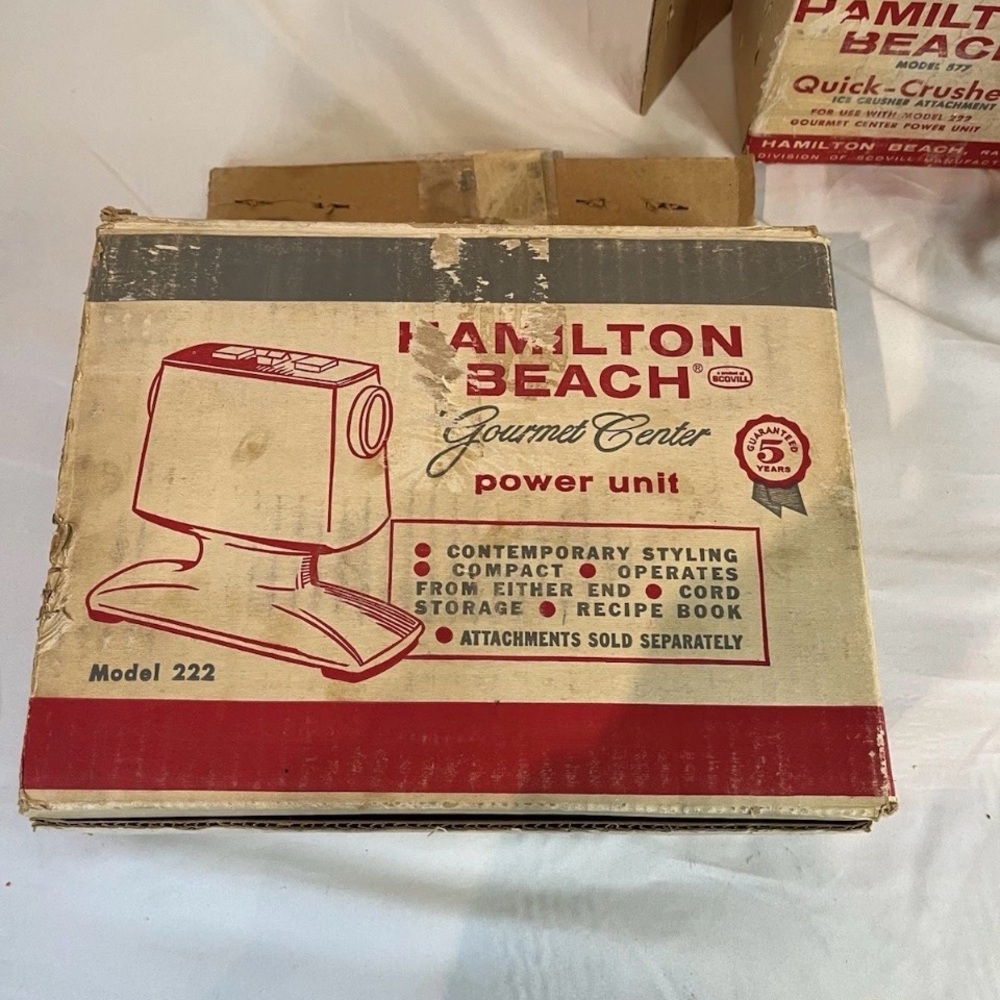 Vintage 60s Hamilton Beach Power Unit Model 222 and Quick-Crusher Model 577 - Picture 5 of 16